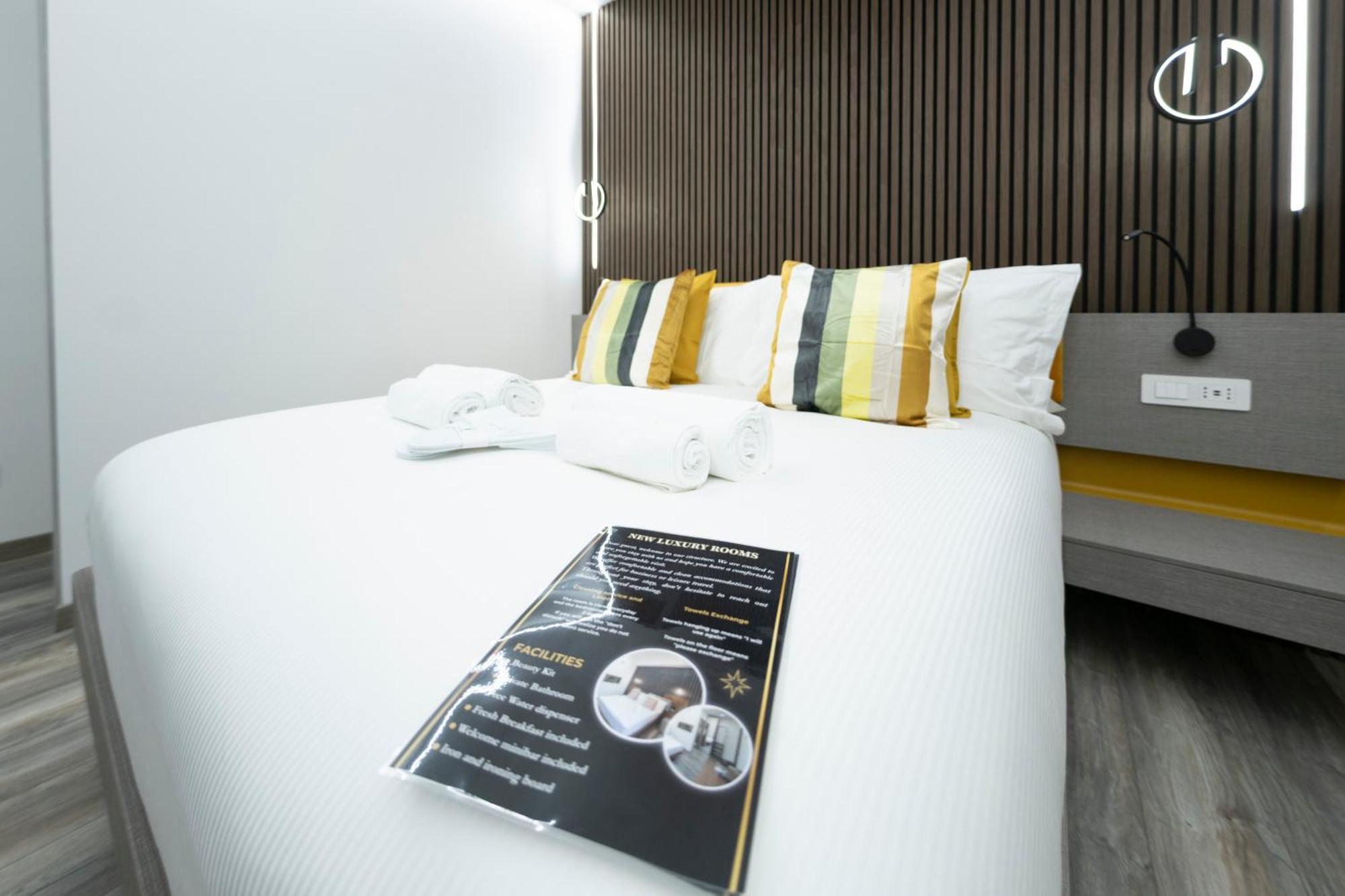 New Luxury Rooms Roma Exterior foto